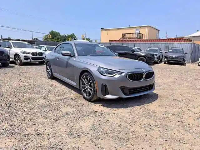 3MW33CM06S8F80876 2025 BMW 2 SERIES-2