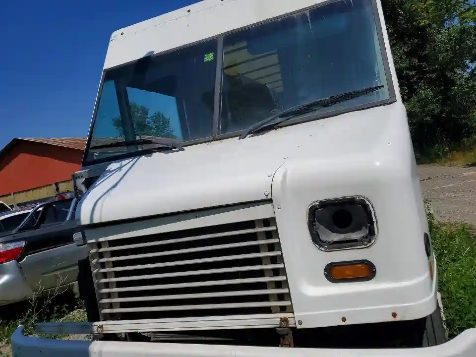 4UZAANDUXDCFE4807 2013 FREIGHTLINER ALL OTHER-4