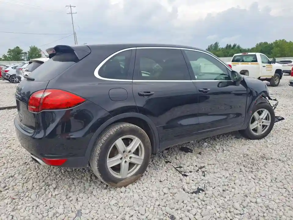 WP1AF2A27DLA21834 2013 PORSCHE CAYENNE-2