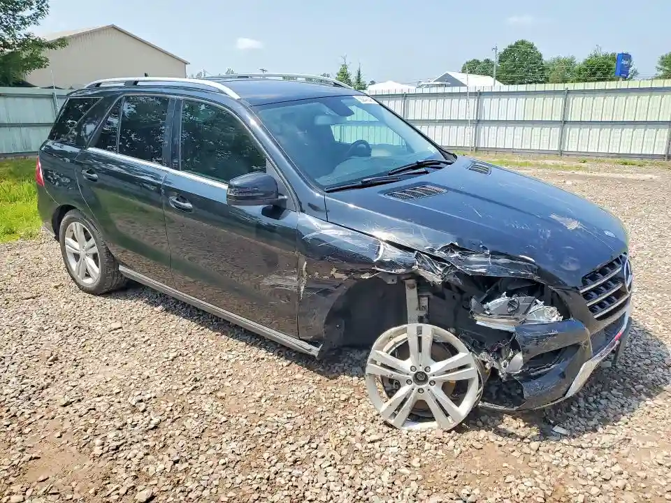 4JGDA5HBXCA002916 2012 MERCEDES-BENZ M-CLASS-3