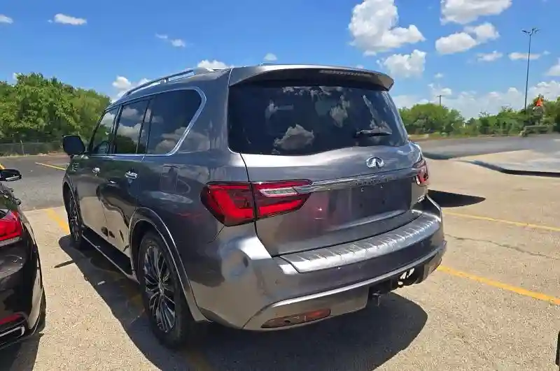 JN8AZ2AF3M9720407 2021 INFINITI QX80-2