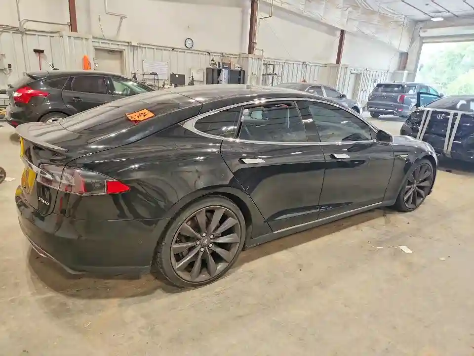 5YJSA1H25EFP63111 2014 TESLA MODEL S-2