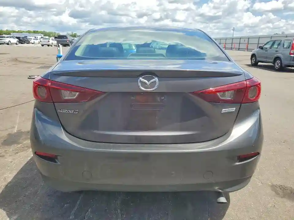 3MZBN1V35JM197259 2018 MAZDA 3-5