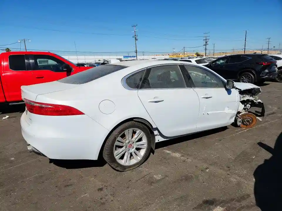 SAJBD4BV9GCY13294 2016 JAGUAR XF-2