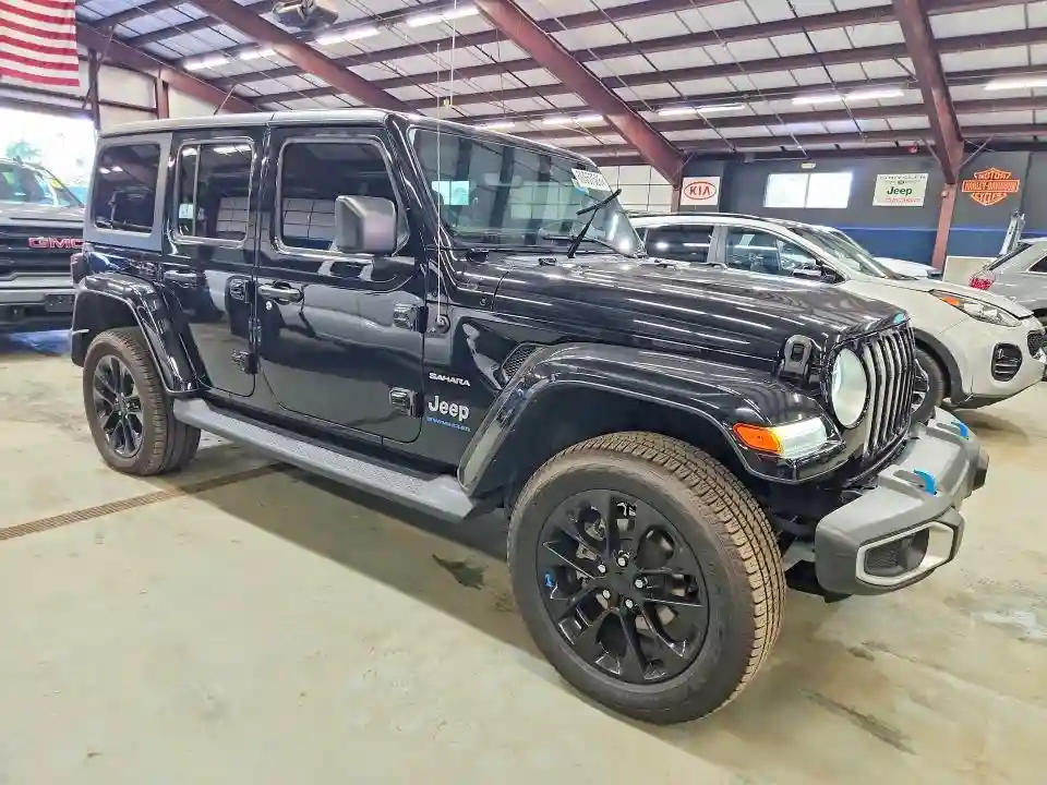 1C4JJXP62PW502620 2023 JEEP WRANGLER-3