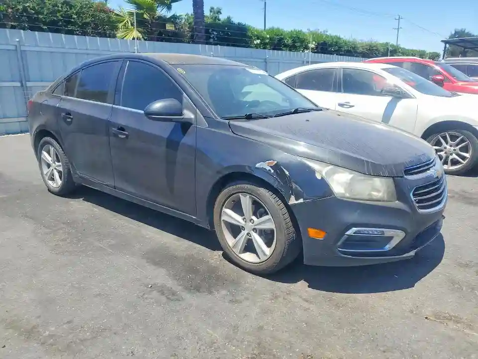 1G1PE5SB5F7278896 2015 CHEVROLET CRUZE-3