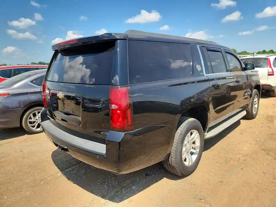 1GNSKJKC3FR192302 2015 CHEVROLET SUBURBAN-2
