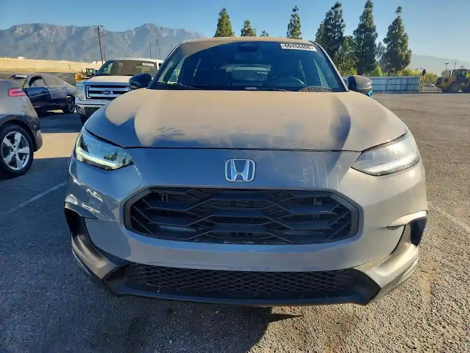 3CZRZ2H5XRM786032 2024 HONDA HR-V-4