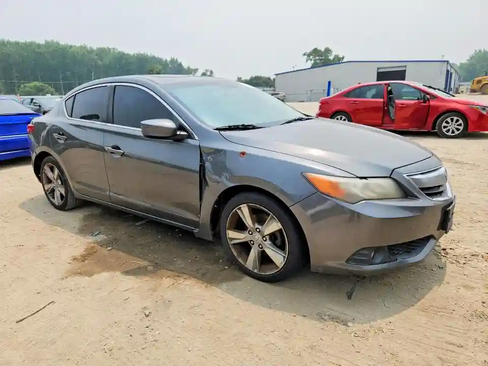 19VDE1F72DE005249 2013 ACURA ILX-3