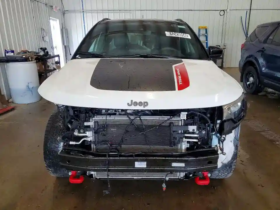 3C4NJDDN4ST532681 2025 JEEP COMPASS-4