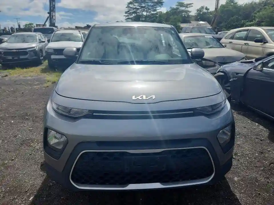 KNDJ23AU7N7807566 2022 KIA SOUL-4