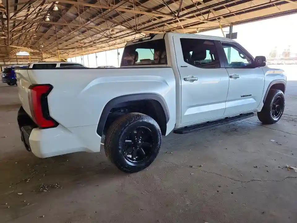 5TFWA5DB4TX358018 2026 TOYOTA TUNDRA-2