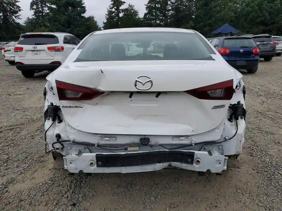 3MZBN1V78HM104697 2017 MAZDA 3-5