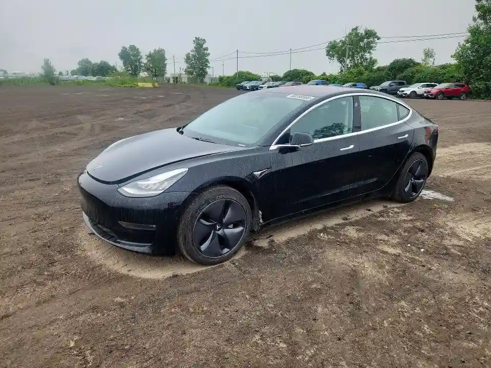 5YJ3E1EA7JF095617 2018 TESLA MODEL 3-0