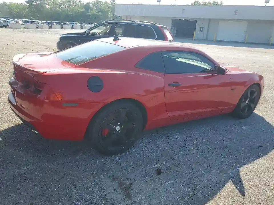 2G1FK1EJ1B9124307 2011 CHEVROLET CAMARO-2