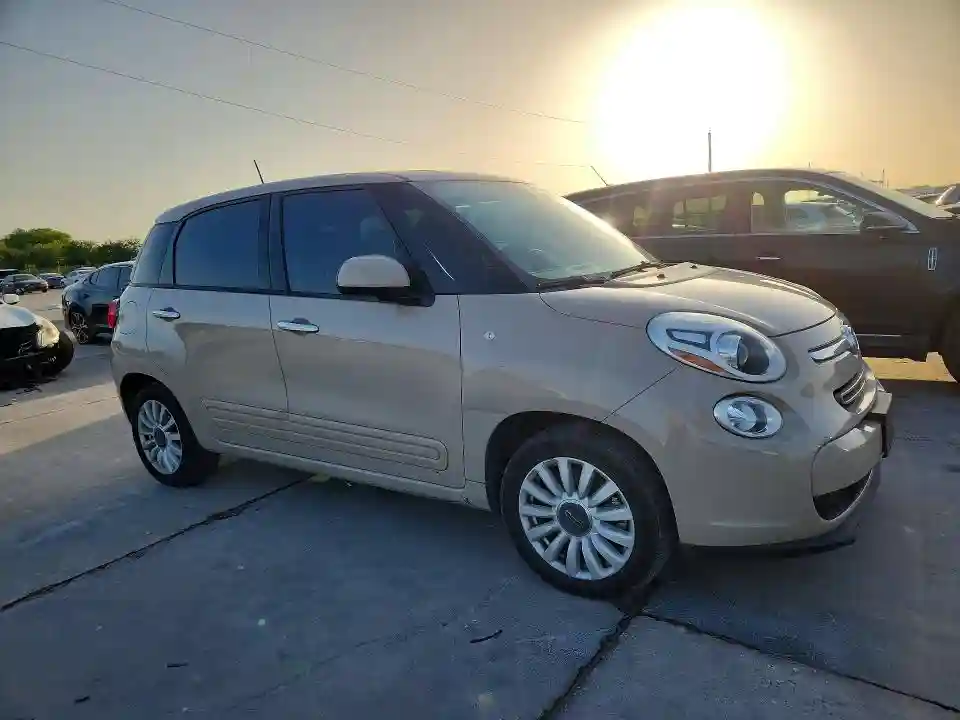 ZFBCFAAH7HZ038583 2017 FIAT 500-3