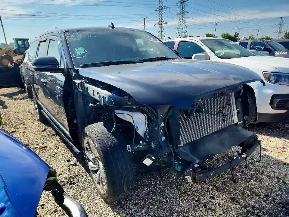 5LMJJ3NG6REL12471 2024 LINCOLN NAVIGATOR-3