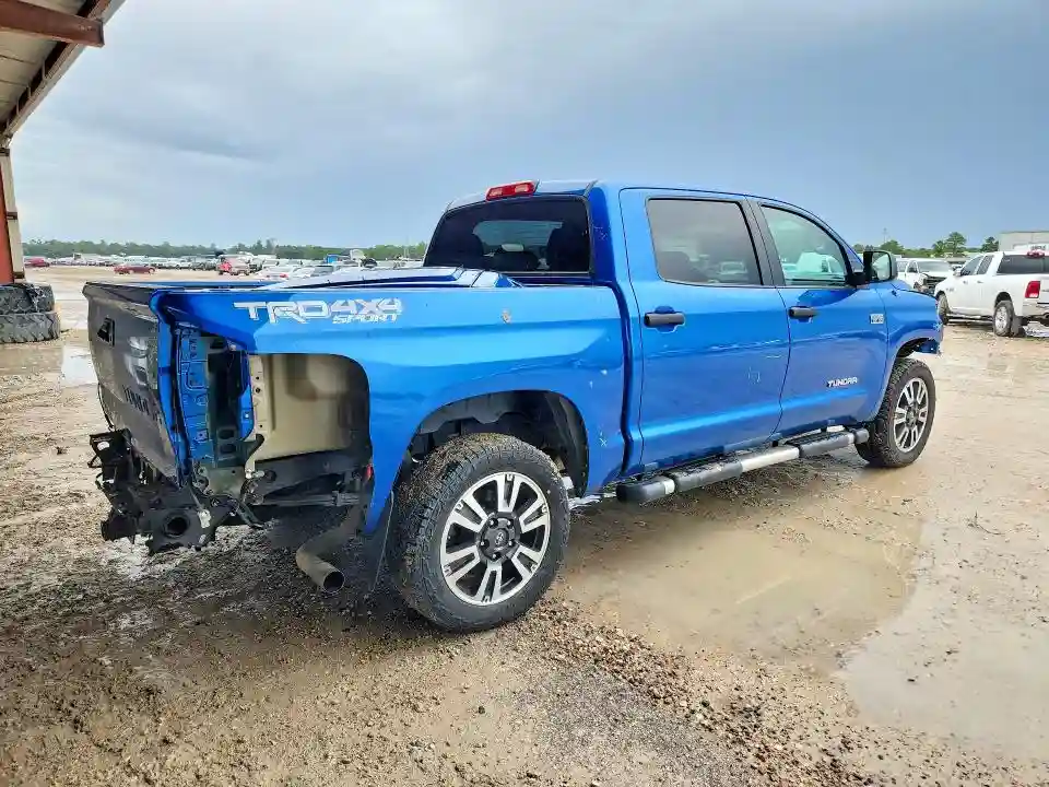 5TFDY5F19JX758791 2018 TOYOTA TUNDRA-2