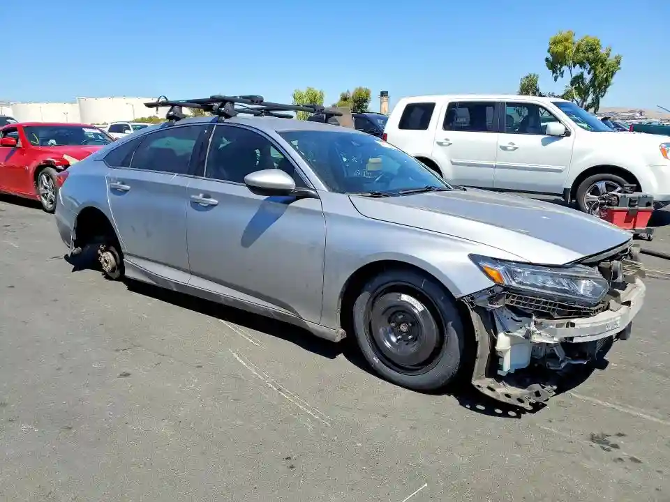 1HGCV1F35JA219572 2018 HONDA ACCORD-3