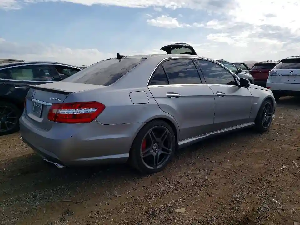 WDDHF7EB3DA732231 2013 MERCEDES-BENZ E-CLASS-2
