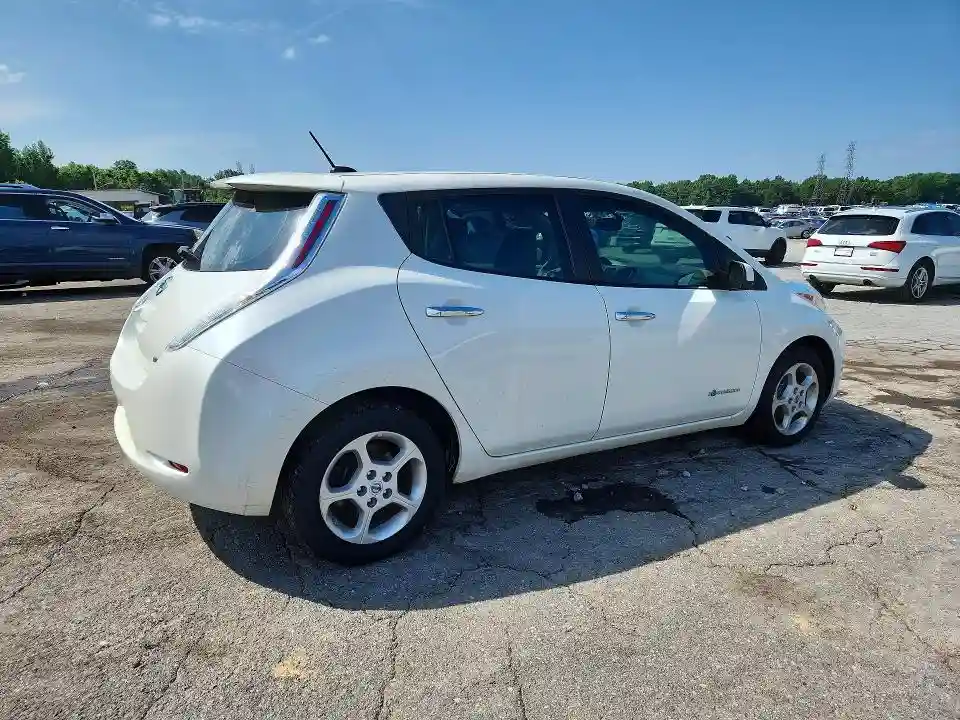 1N4AZ0CP0DC425411 2013 NISSAN LEAF-2