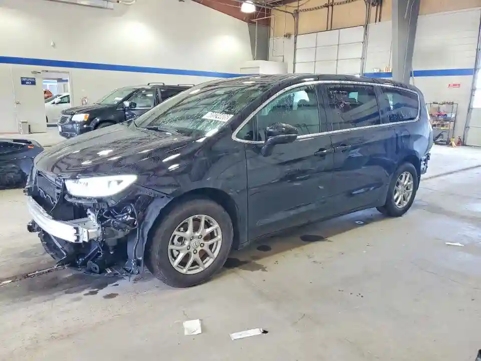 2C4RC1BG2TR277984 2026 CHRYSLER PACIFICA S-0