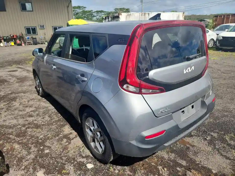 KNDJ23AU7N7807566 2022 KIA SOUL-1