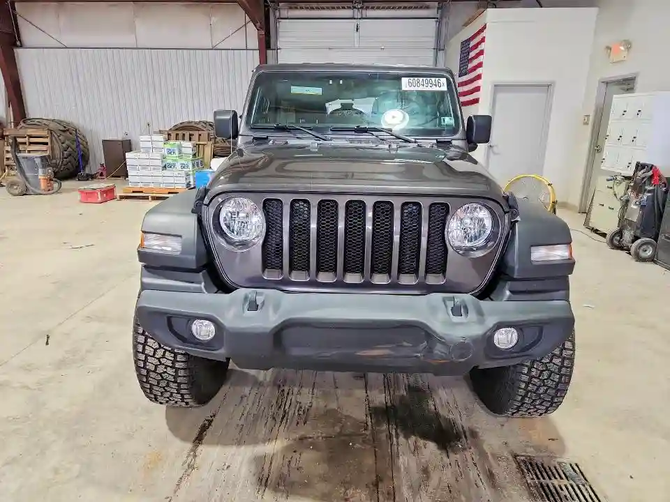 1C4HJXDGXMW815065 2021 JEEP WRANGLER-4