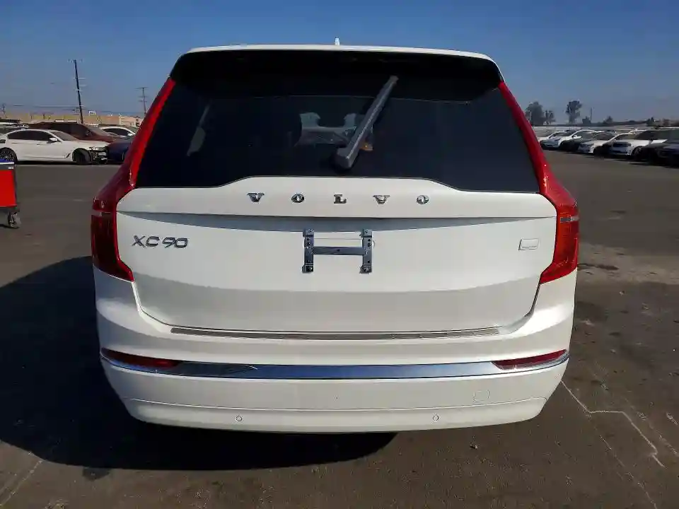 YV4H60CE0R1226777 2024 VOLVO-5