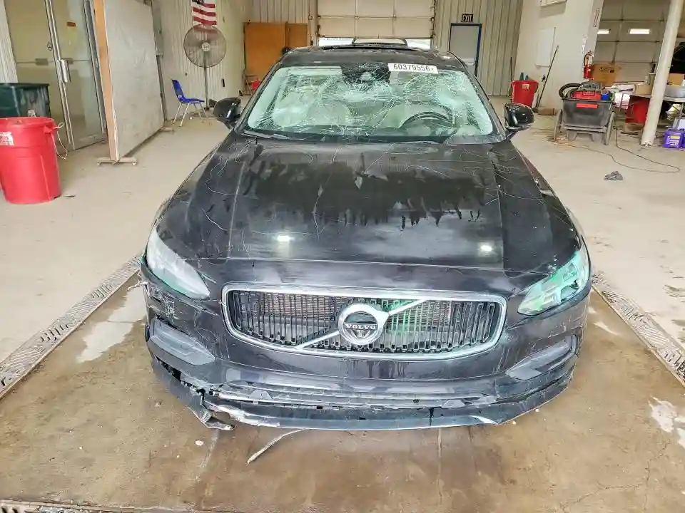 LVY992MK0JP032324 2018 VOLVO S90-4