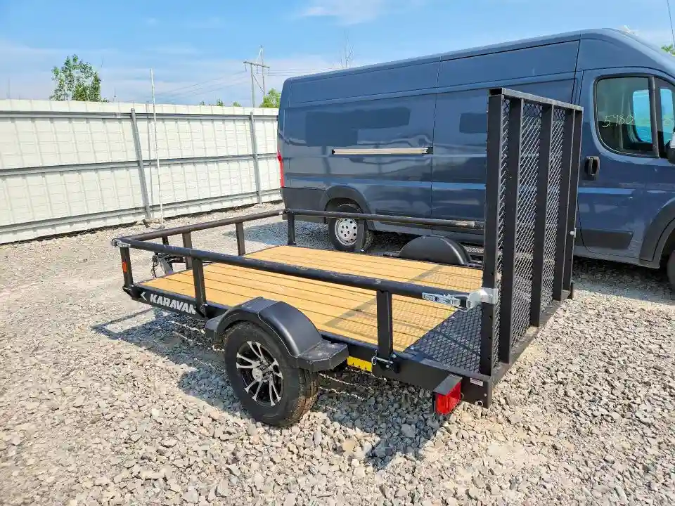 5KTUS1311VF462409 2027 KARAVAN-1