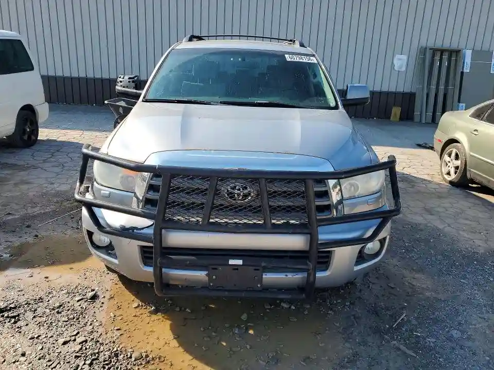 5TDZM5G1XAS001565 2010 TOYOTA SEQUOIA-4