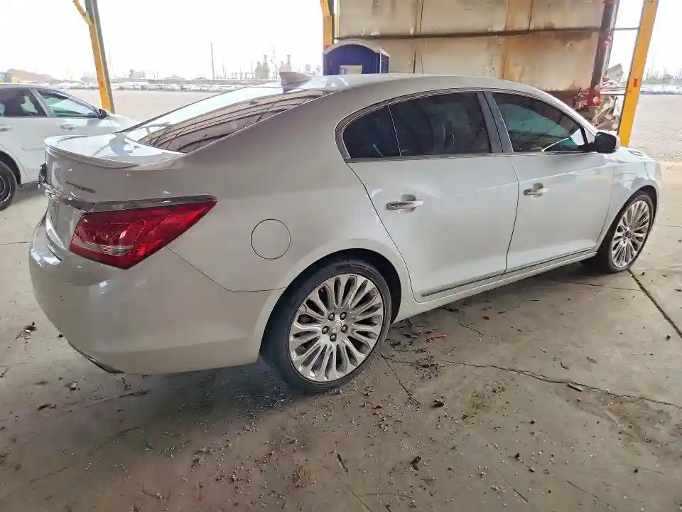 1G4GF5G39GF150847 2016 BUICK LACROSSE-2