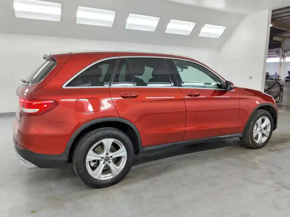 WDC0G4JBXJV097838 2018 MERCEDES-BENZ GLC-CLASS-2