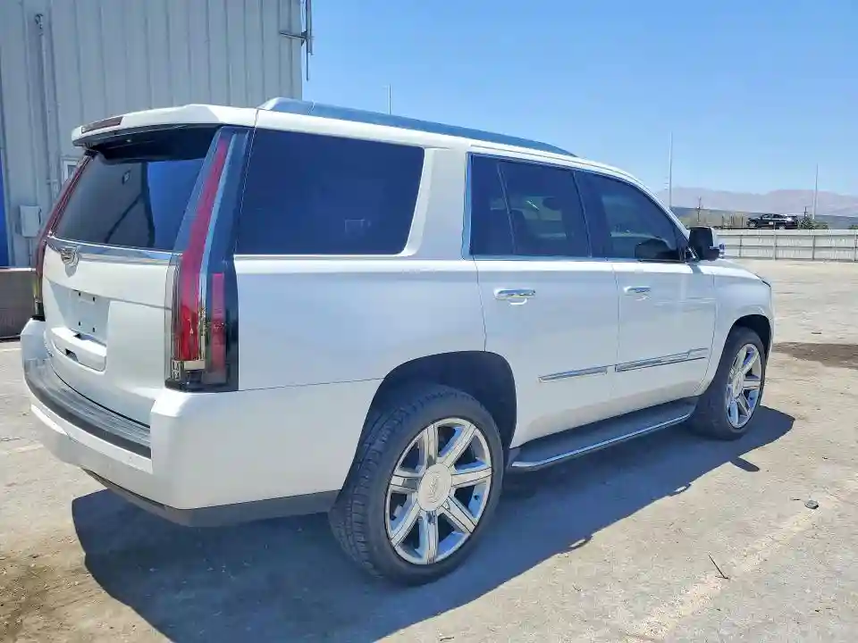 1GYS3BKJ9GR142509 2016 CADILLAC ESCALADE-2