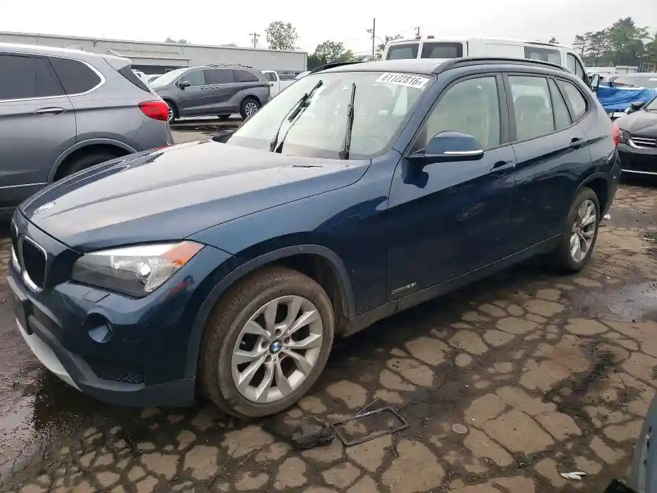 WBAVL1C54DVR92482 2013 BMW X1-0
