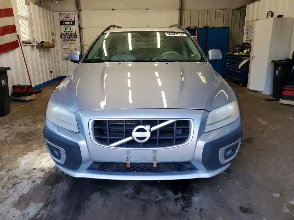 YV4960BZ7A1078236 2010 VOLVO XC70-4