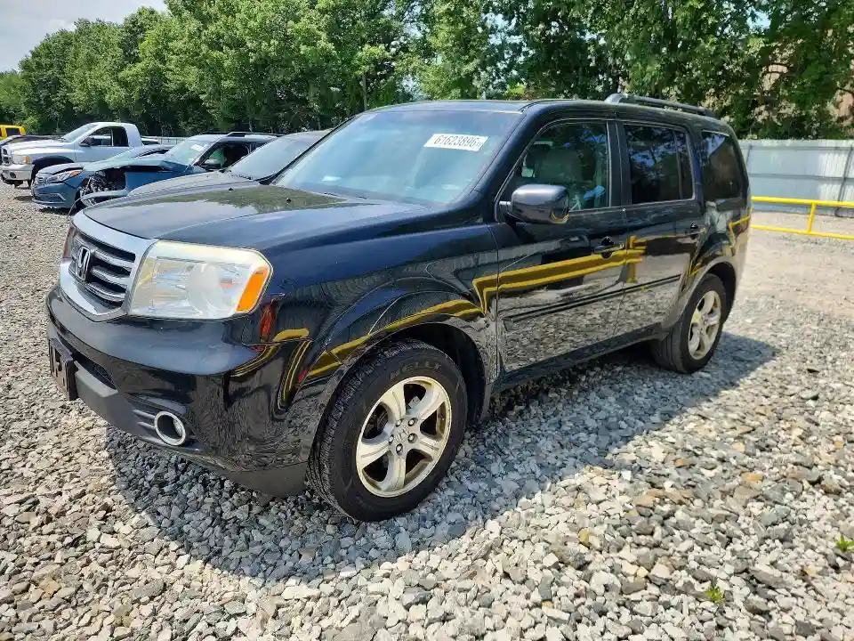 5FNYF4H56FB052865 2015 HONDA PILOT-0