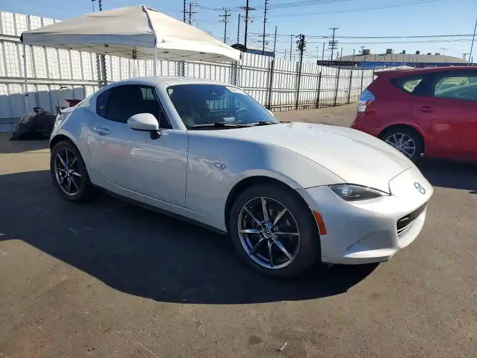 JM1NDAM78J0200259 2018 MAZDA MX5-3