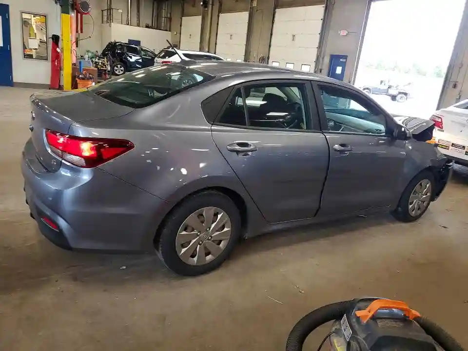 3KPA24AD7LE319639 2020 KIA RIO-2