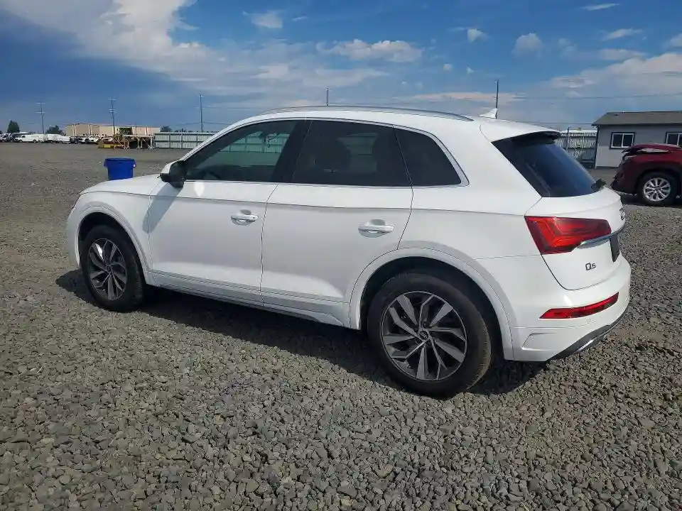WA1BAAFY5M2019351 2021 AUDI Q5-1