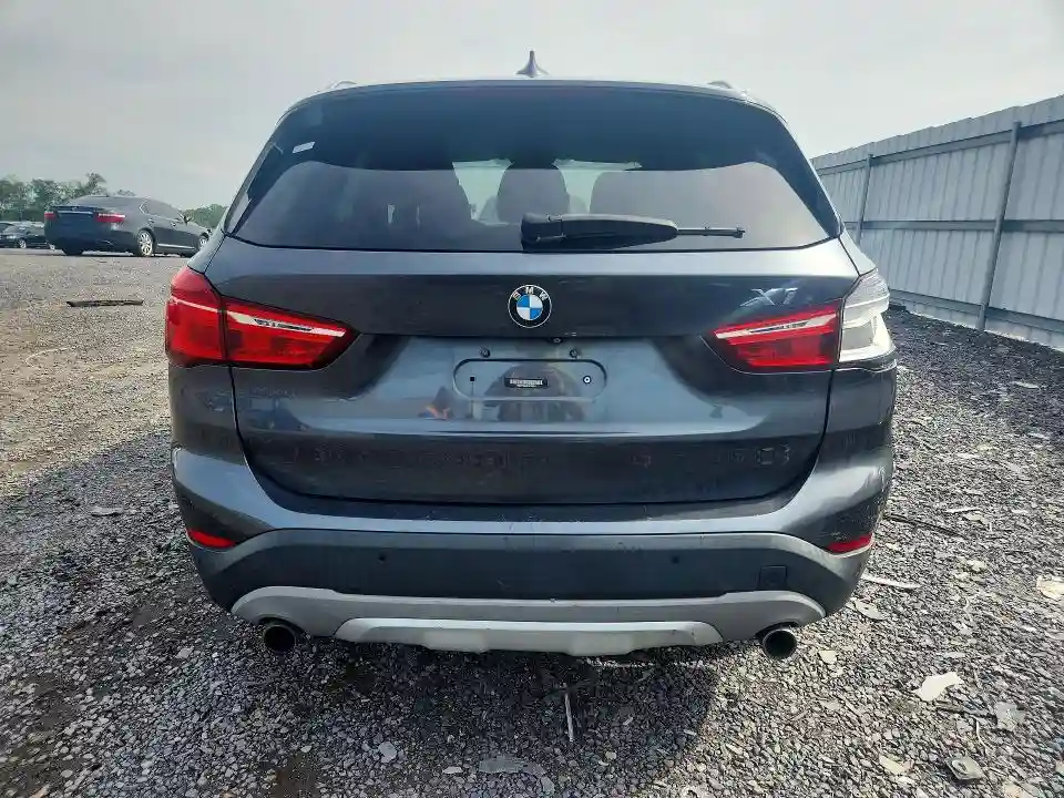 WBXHT3C33H5F72590 2017 BMW X1-5