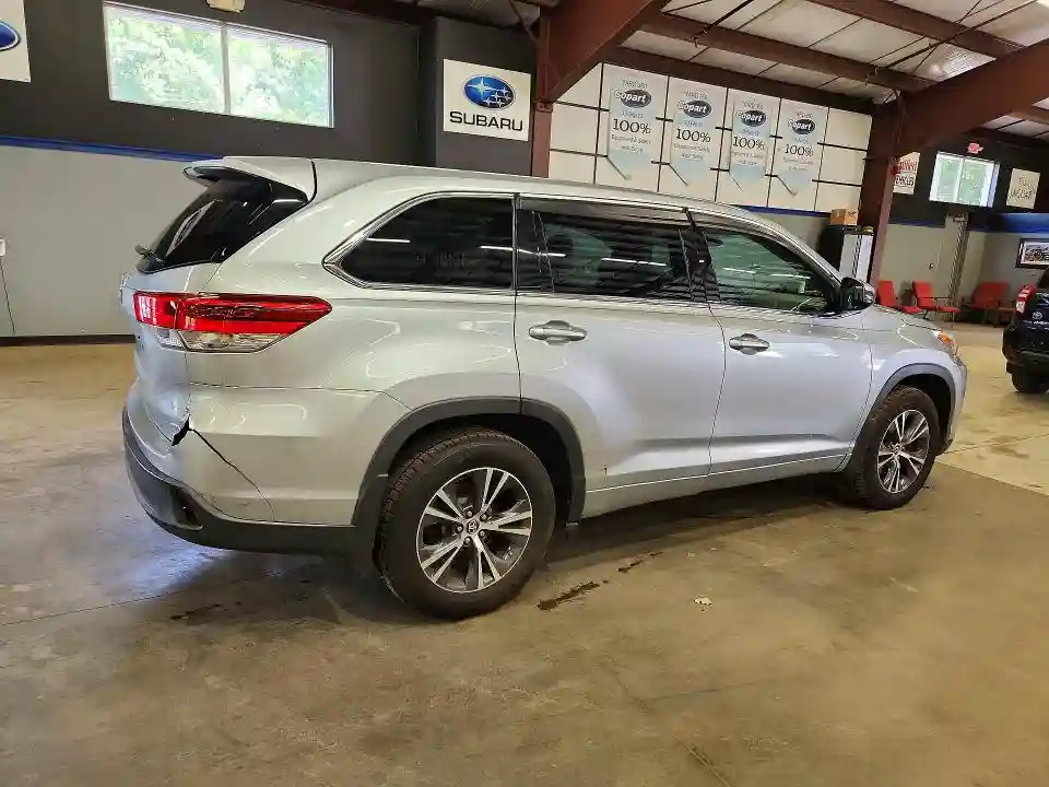 5TDBZRFH7HS379670 2017 TOYOTA HIGHLANDER-2