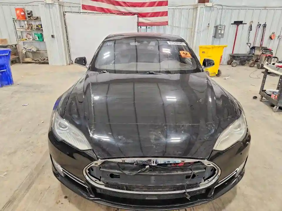 5YJSA1H25EFP63111 2014 TESLA MODEL S-4