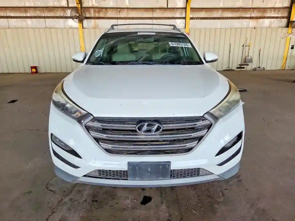 KM8J33A2XGU268601 2016 HYUNDAI TUCSON-4