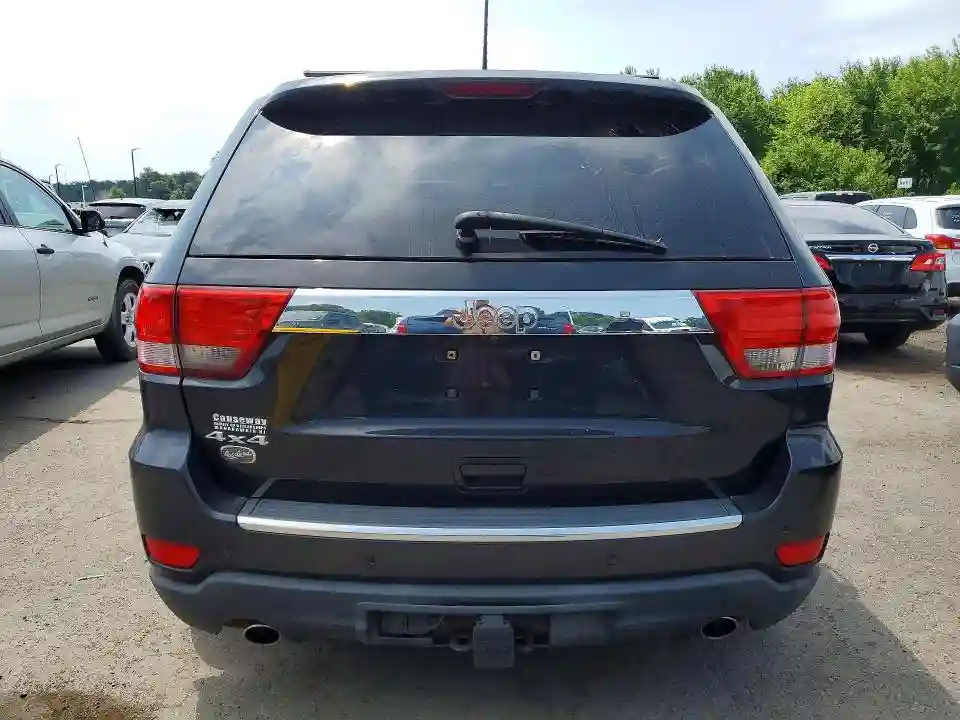 1J4RR6GT0BC607690 2011 JEEP GRAND CHEROKEE-5