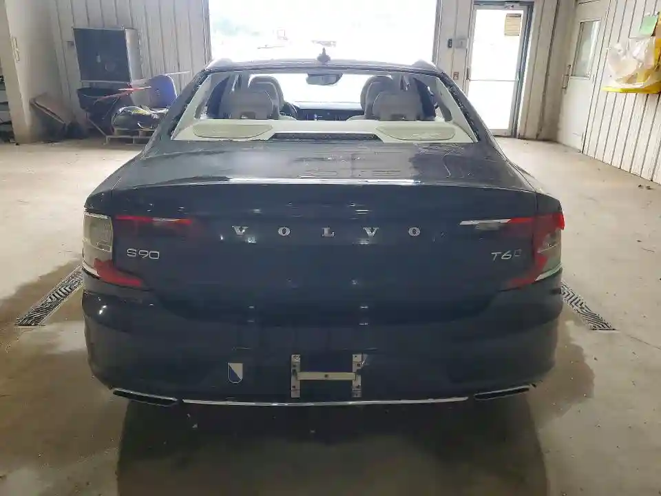 LVY992MK0JP032324 2018 VOLVO S90-5