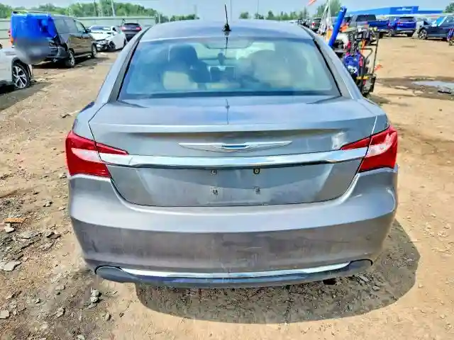 1C3CCBBB5CN135629 2012 CHRYSLER 200-5