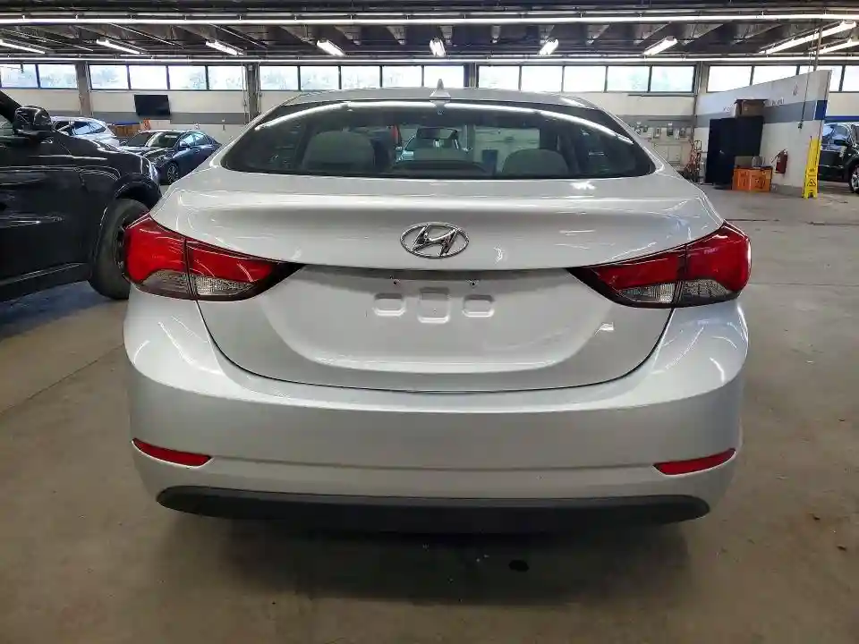 5NPDH4AE6FH576635 2015 HYUNDAI ELANTRA-5