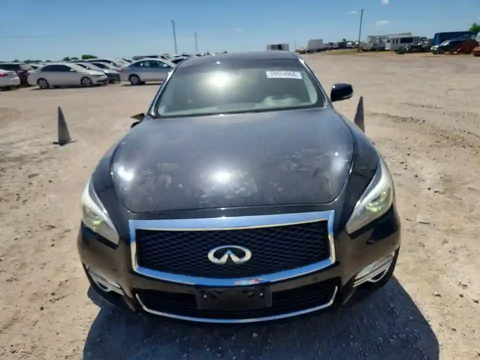 JN1BY1PP8KM685230 2019 INFINITI Q70-4